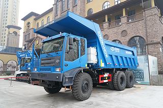 诺浩NKM90H非公路自卸车整机外观